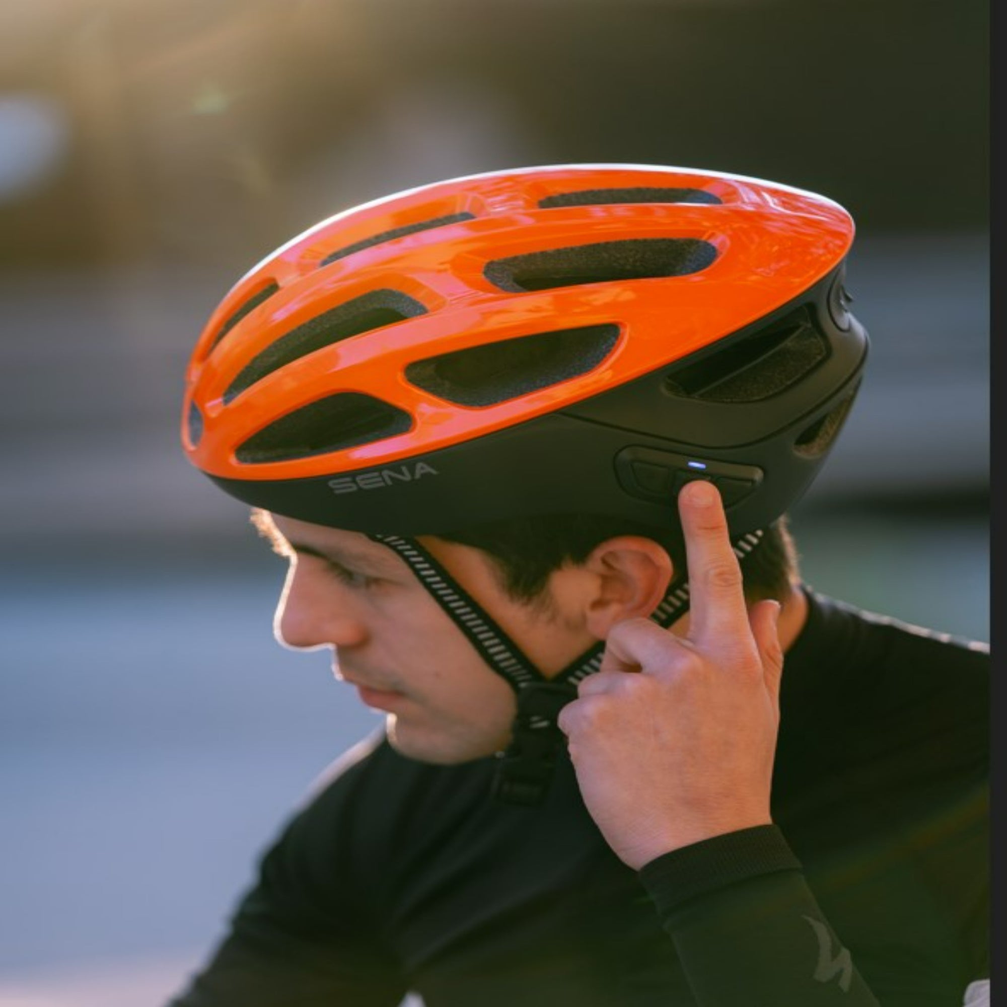 R1 Sena Smart Cycling Helmet